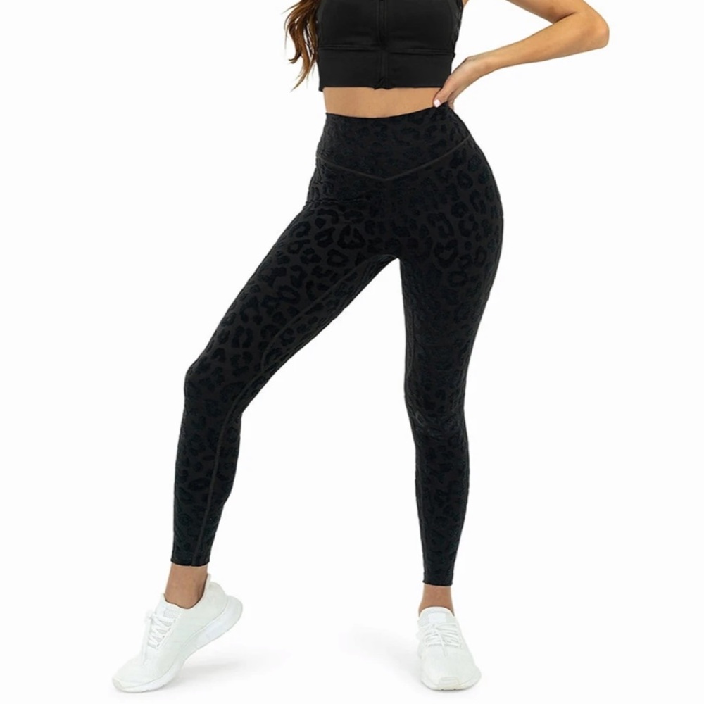 Balance Athletics Lux Panther Leggings - M